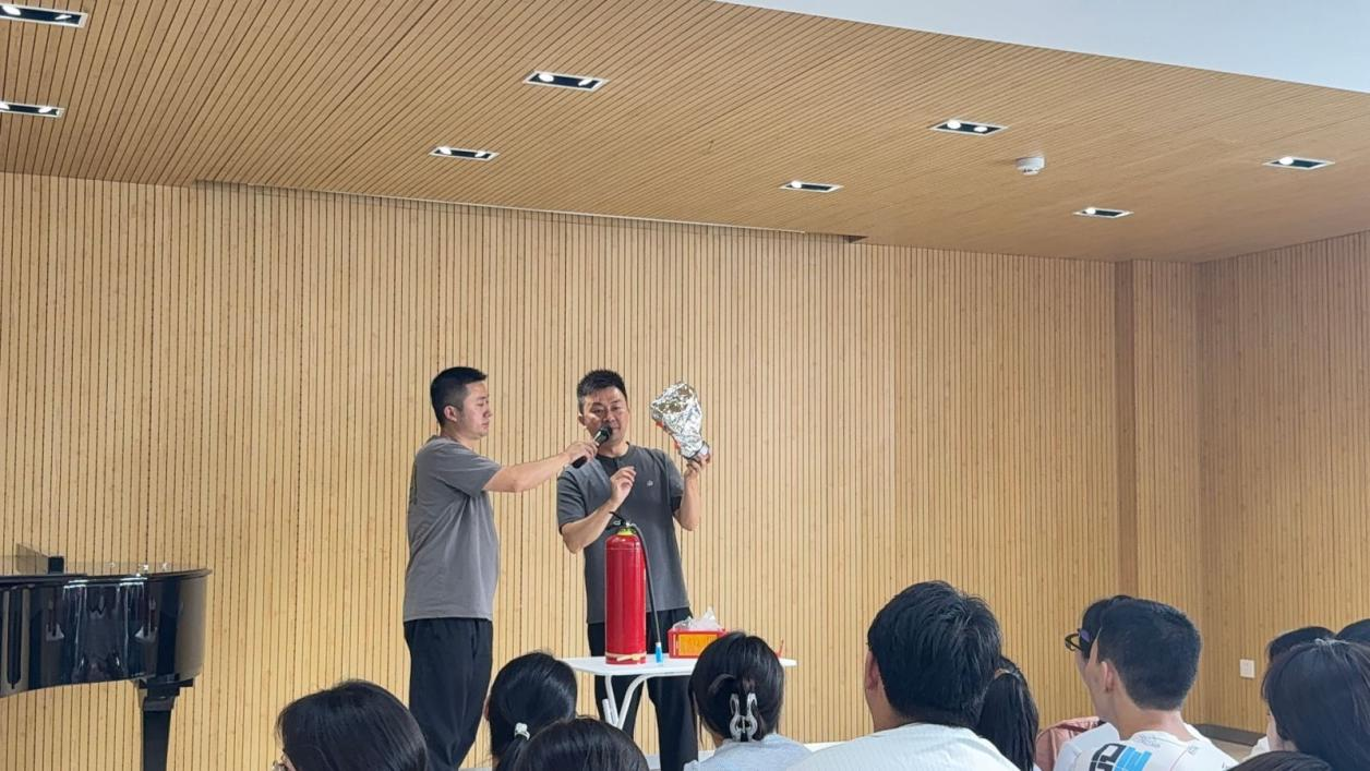 1752632496670716.png 图片4.png